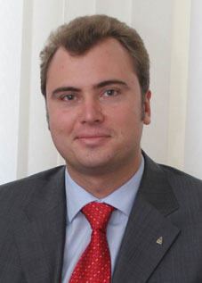 Евгений Облов, управляющий операционным офисом «Кемеровский» ОАО «Альфа-Банк»
